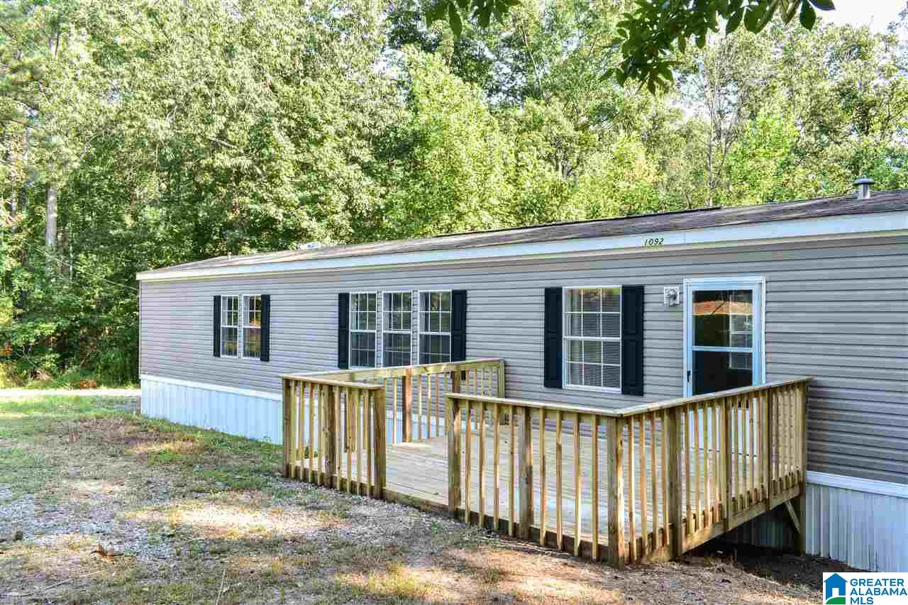 1092 Graves Gap Road Hayden, AL 35079 - Photo 2 of 23