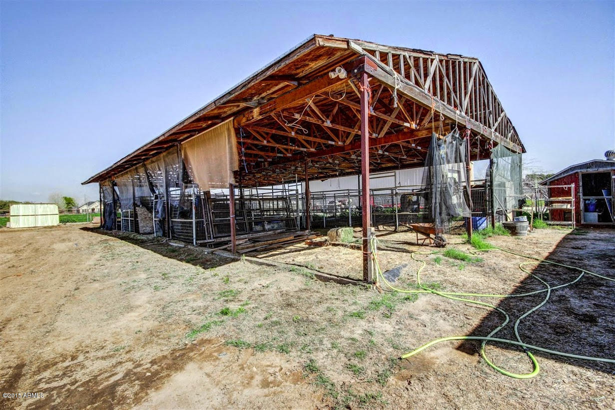 5171 South Greenfield Road Gilbert, AZ 85298 - Photo 18 of 48 20 - 8 Stall Barn