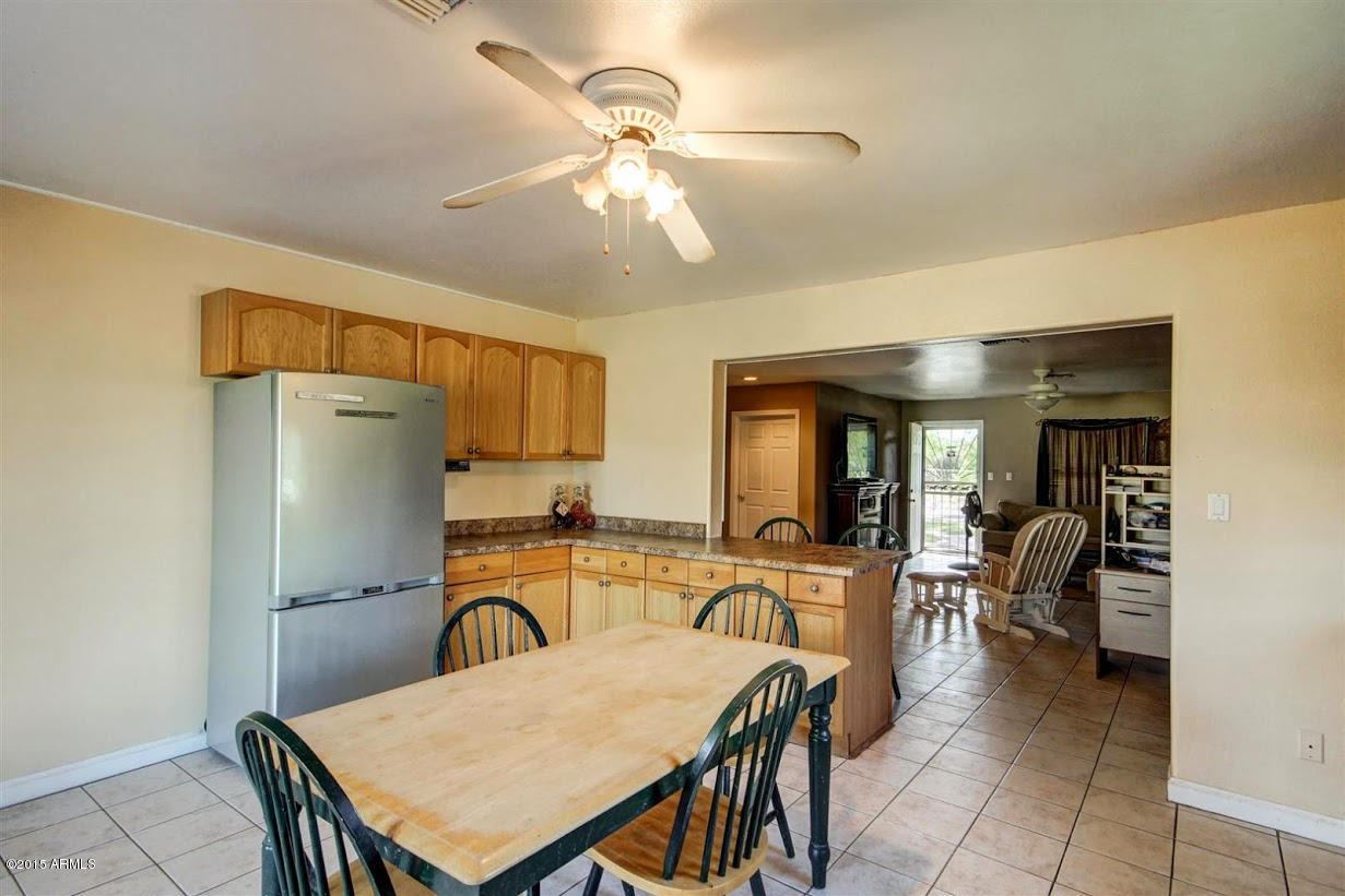 5171 South Greenfield Road Gilbert, AZ 85298 - Photo 30 of 48 35 - Additional Counter and cabinet Spac