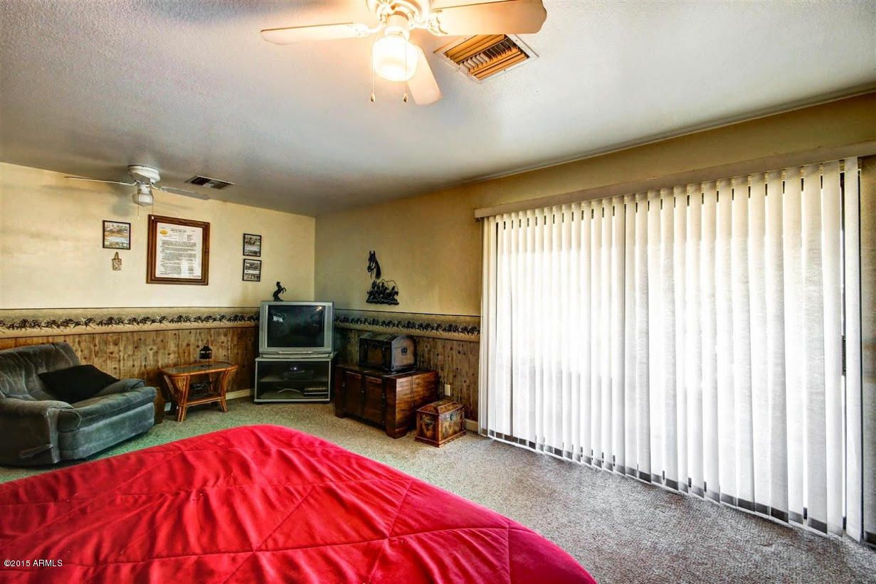5171 South Greenfield Road Gilbert, AZ 85298 - Photo 35 of 48 39 - Lots of Natural Lighting