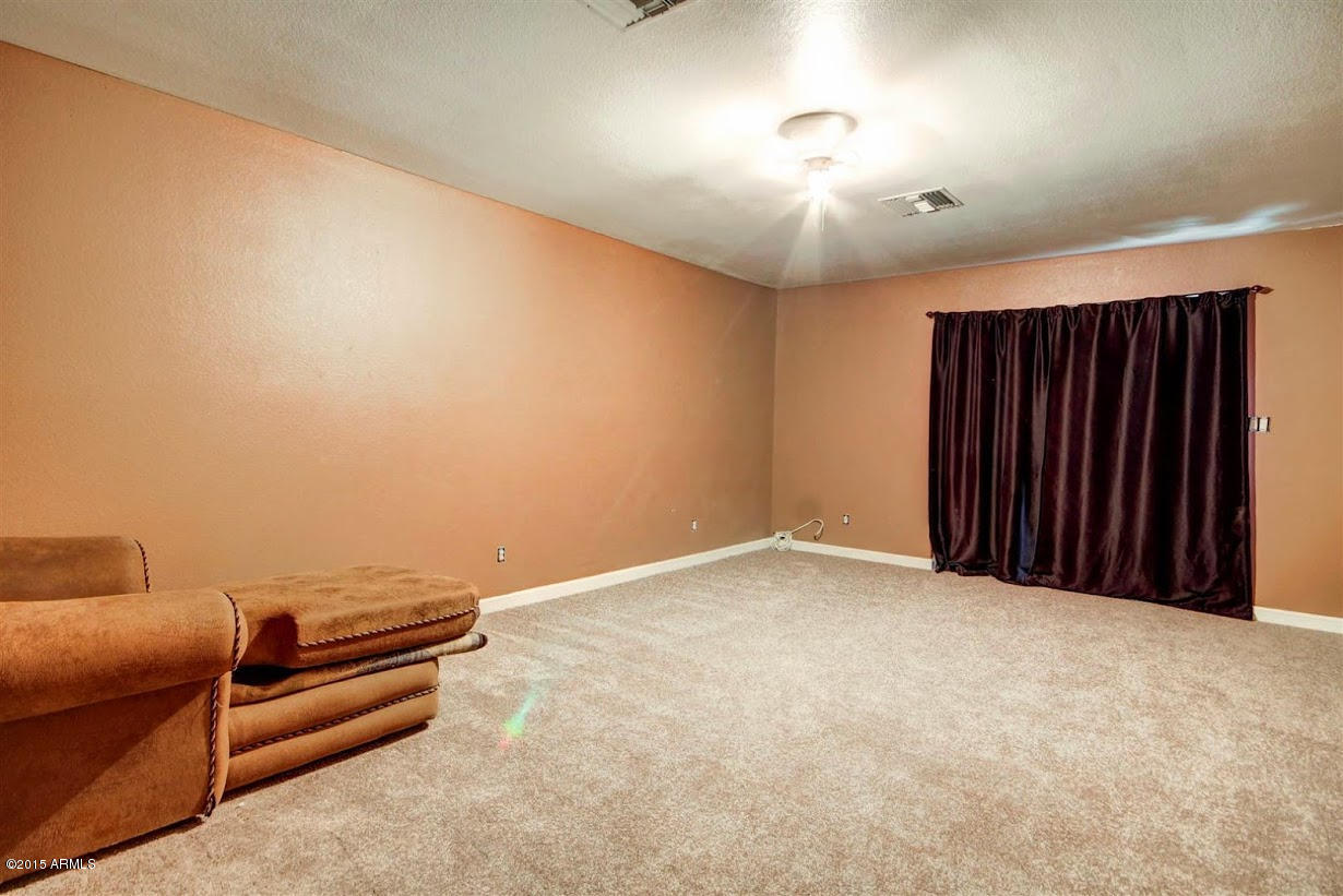 5171 South Greenfield Road Gilbert, AZ 85298 - Photo 40 of 48 44 - Brand New Carpet
