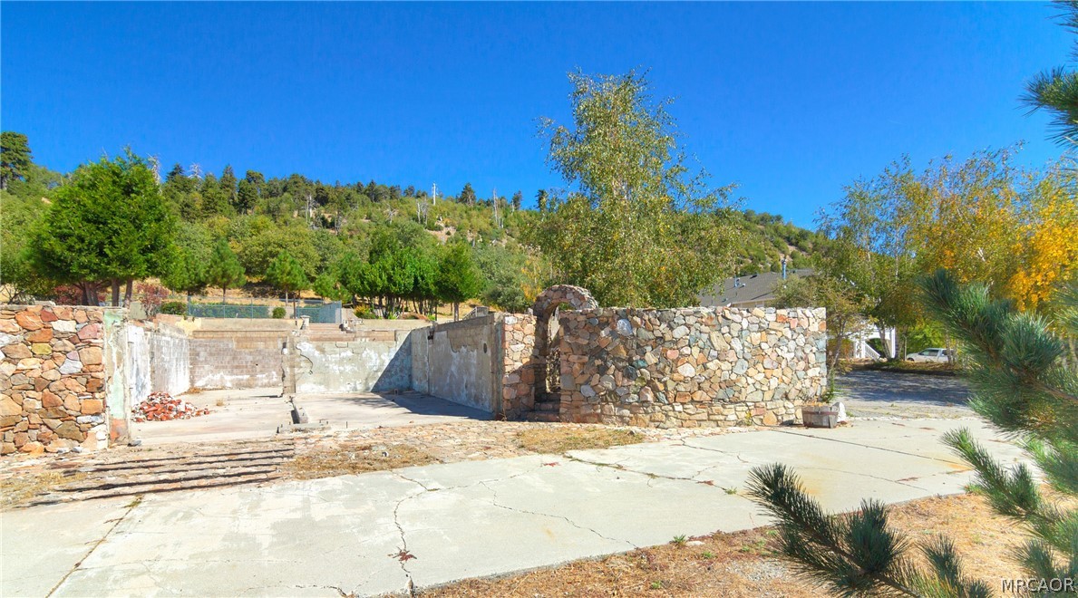 26262 Highway 18 Rimforest, CA 92378 - Photo 15 of 24 a view of a outdoor space