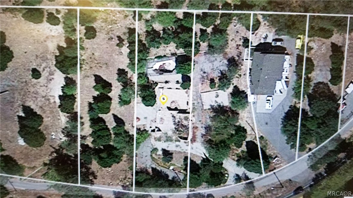 26262 Highway 18 Rimforest, CA 92378 - Photo 24 of 24 an aerial view of waterside residential houses with outdoor space