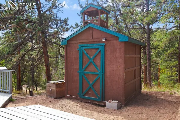 $575,000 | 117 Rabbil Creek Drive, Florissant, CO 80816