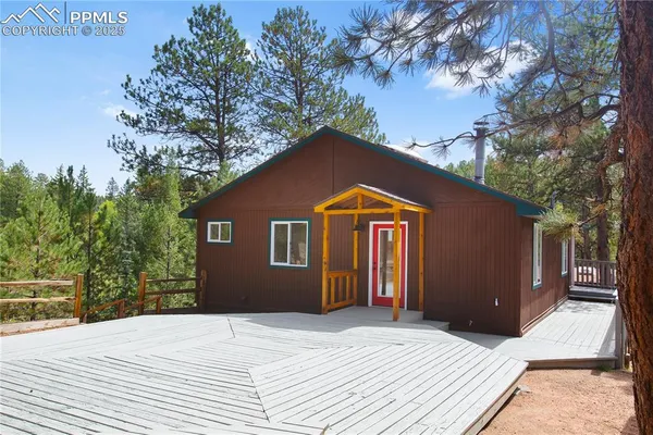 $575,000 | 117 Rabbil Creek Drive, Florissant, CO 80816