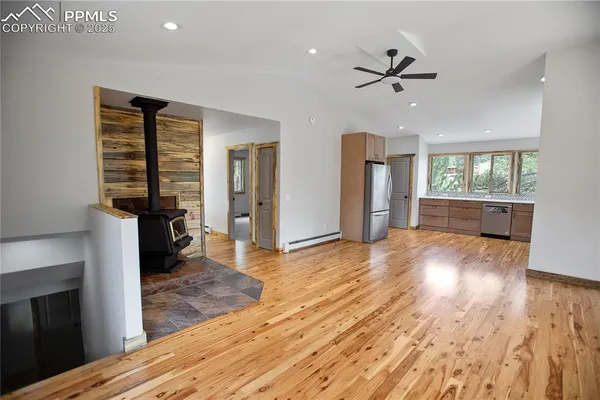 $575,000 | 117 Rabbil Creek Drive, Florissant, CO 80816