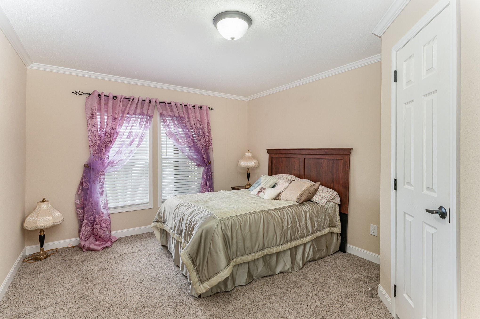 4075 Woodard Road Springfield, TN 37172 - Photo 16 of 30 a bedroom with a bed and a window