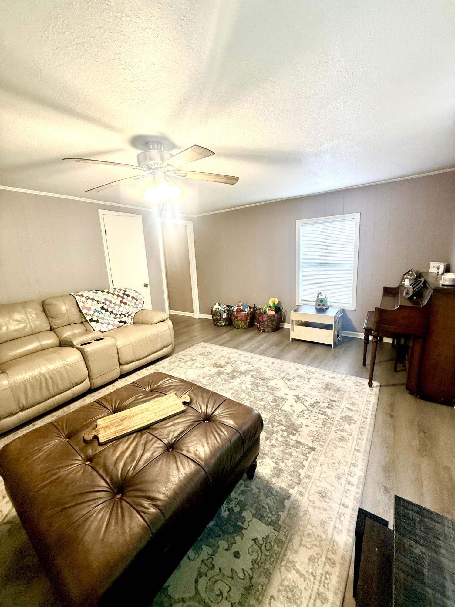 336 Garner Road Norwood, GA 30821 - Photo 3 of 20 IMG_1365