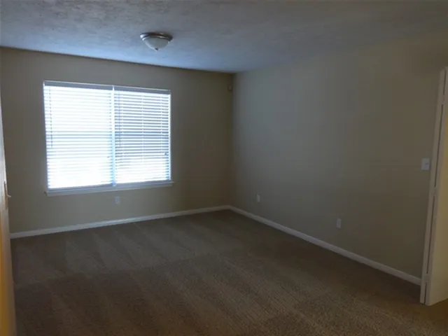 $2,035 | 9116 Dolphin Circle, Texas City, TX 77591