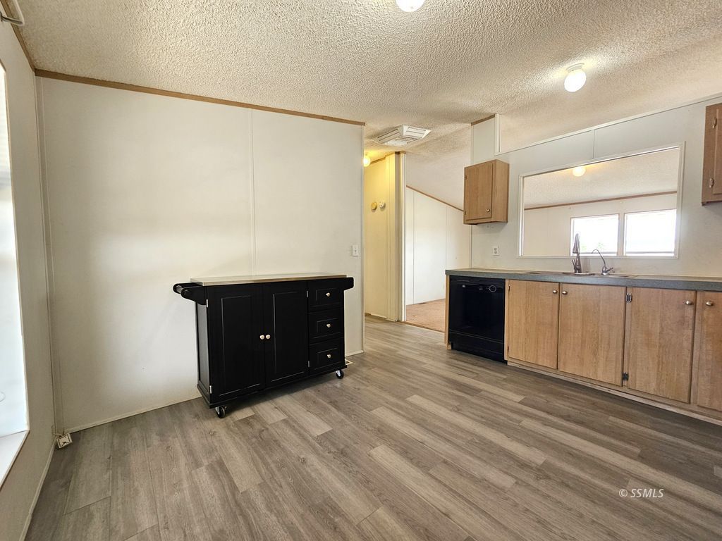 620 West Upjohn Avenue, Unit 43 Ridgecrest, CA 93555 - Photo 11 of 36