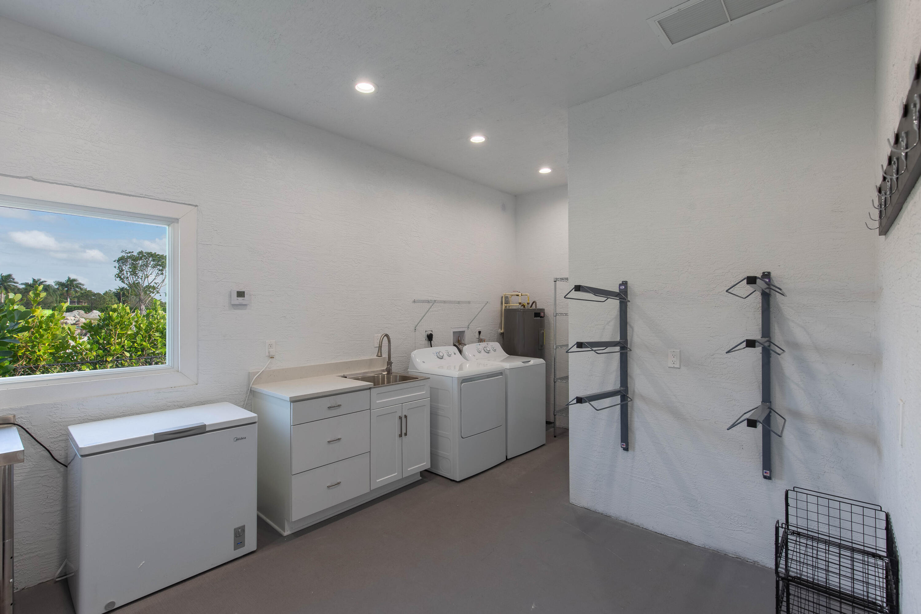 13250 Southfields Road Wellington, FL 33414 - Photo 39 of 72 Tack and Laundry