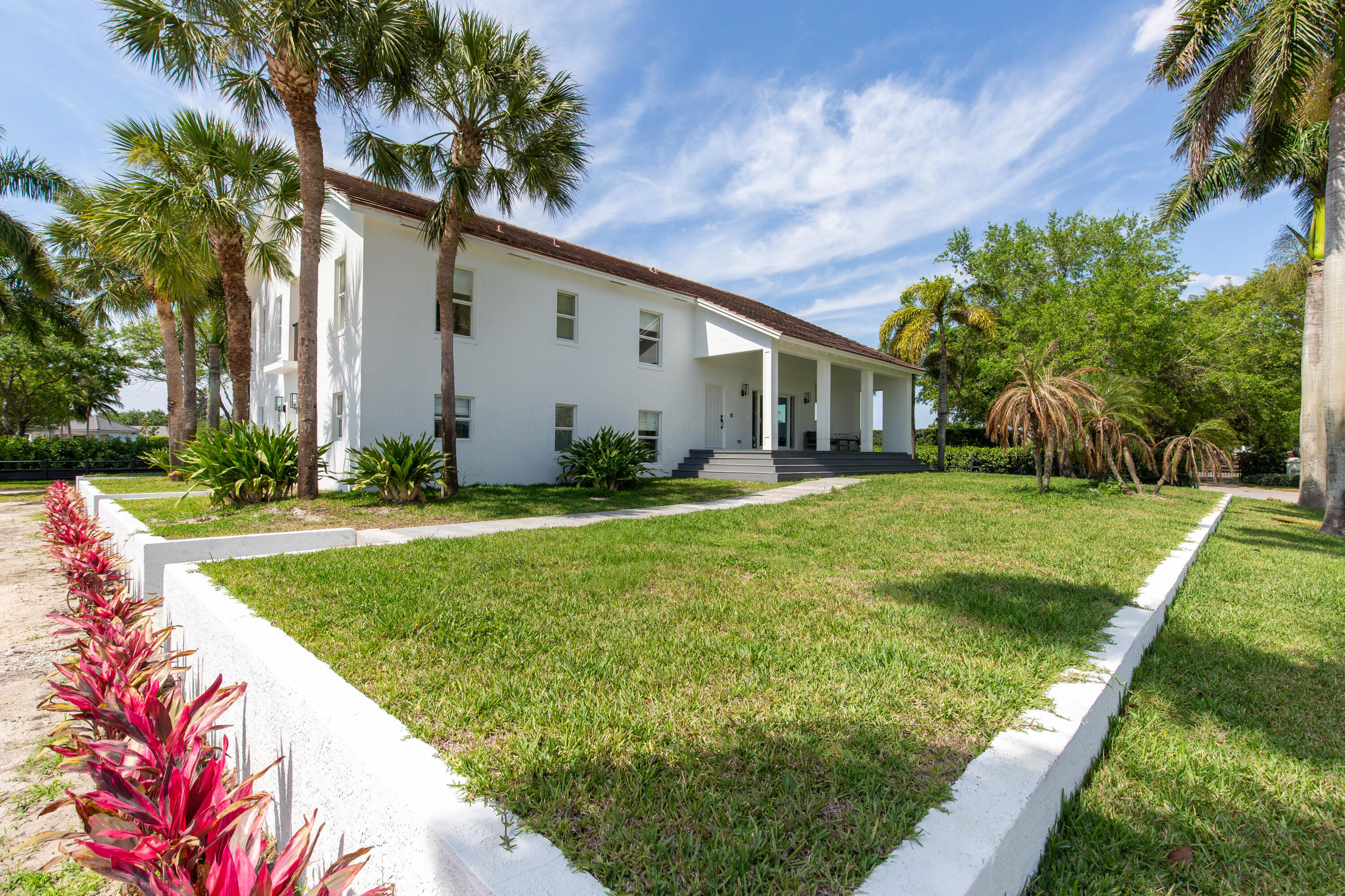 13250 Southfields Road Wellington, FL 33414 - Photo 5 of 72 New 4/3/1 & 2/2/1 Apartments
