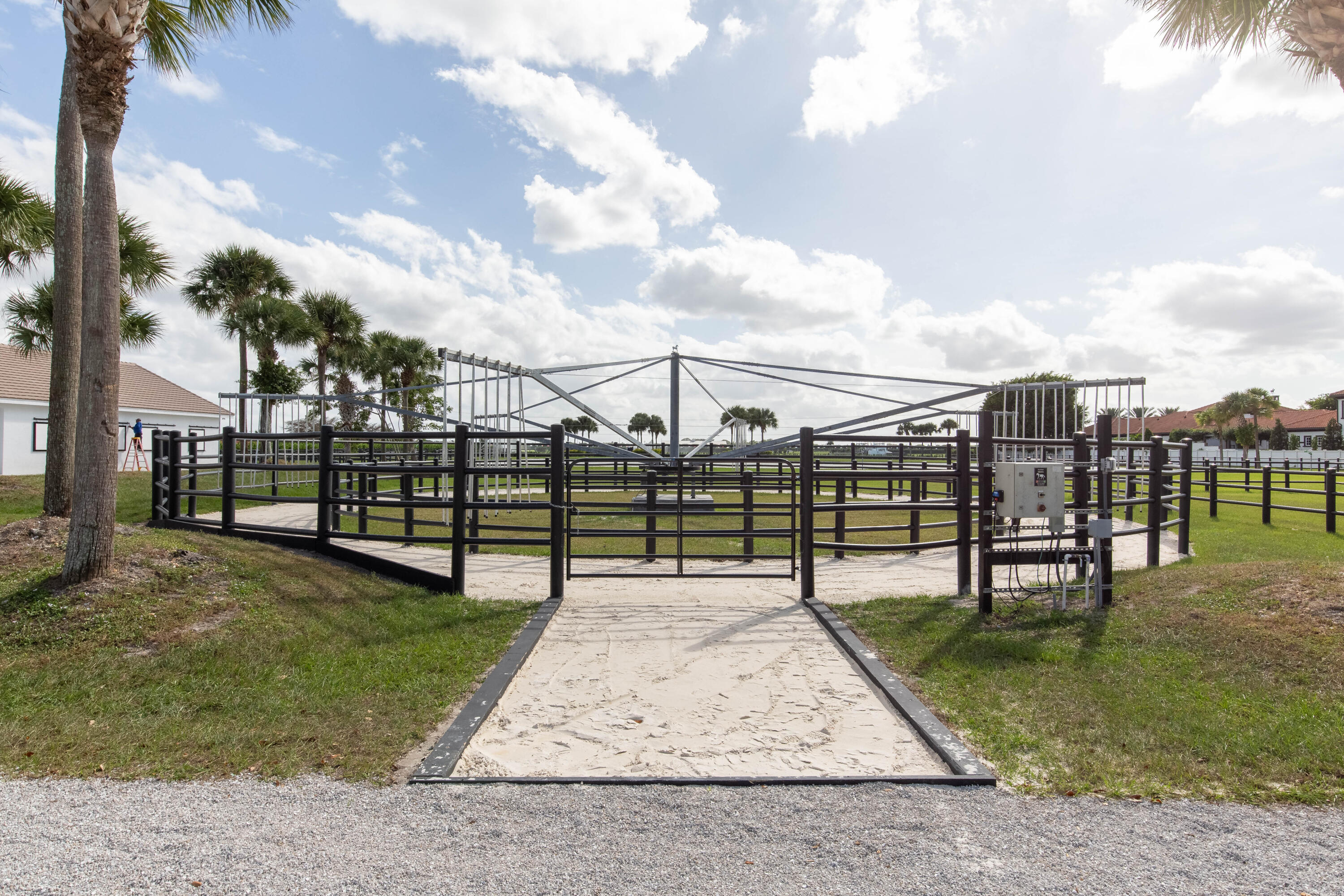 13250 Southfields Road Wellington, FL 33414 - Photo 65 of 72 6 Horse walker