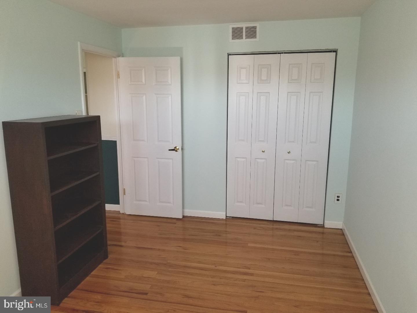 4235 Greenmount Road Philadelphia, PA 19154 - Photo 14 of 20 Gallery Image 14