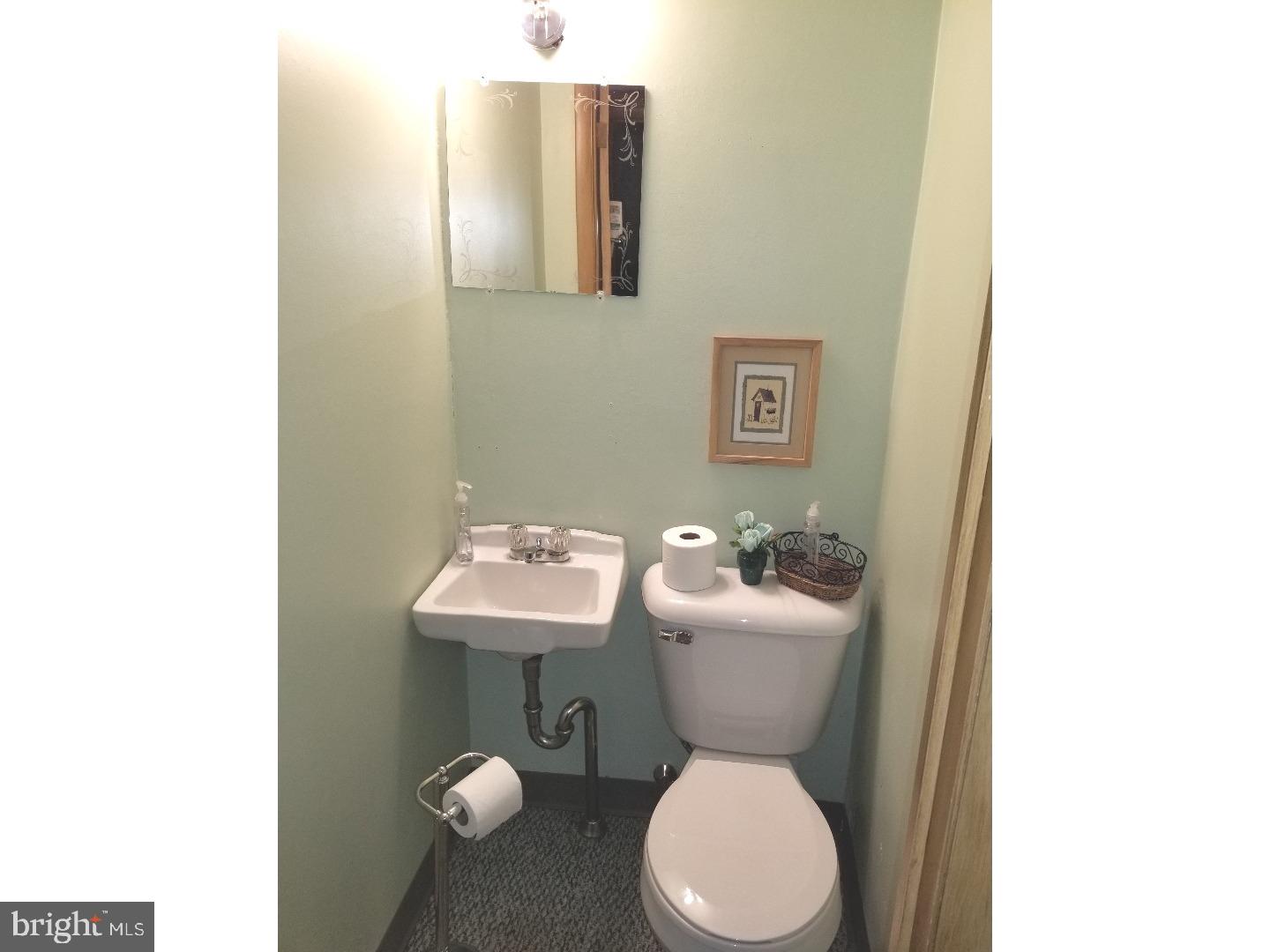 4235 Greenmount Road Philadelphia, PA 19154 - Photo 16 of 20 Gallery Image 16