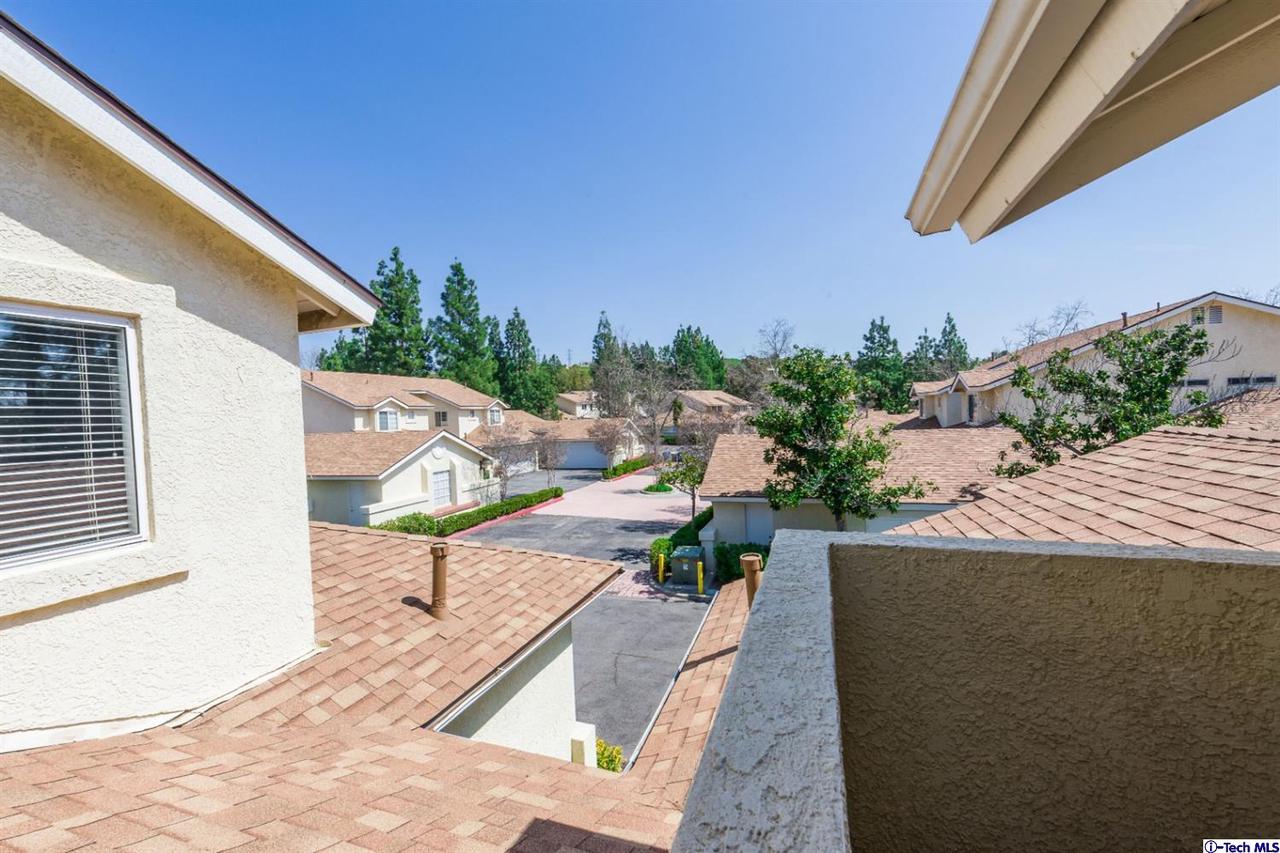 28133 Seco Canyon Road, Unit 37 Saugus, CA 91390 - Photo 13 of 23