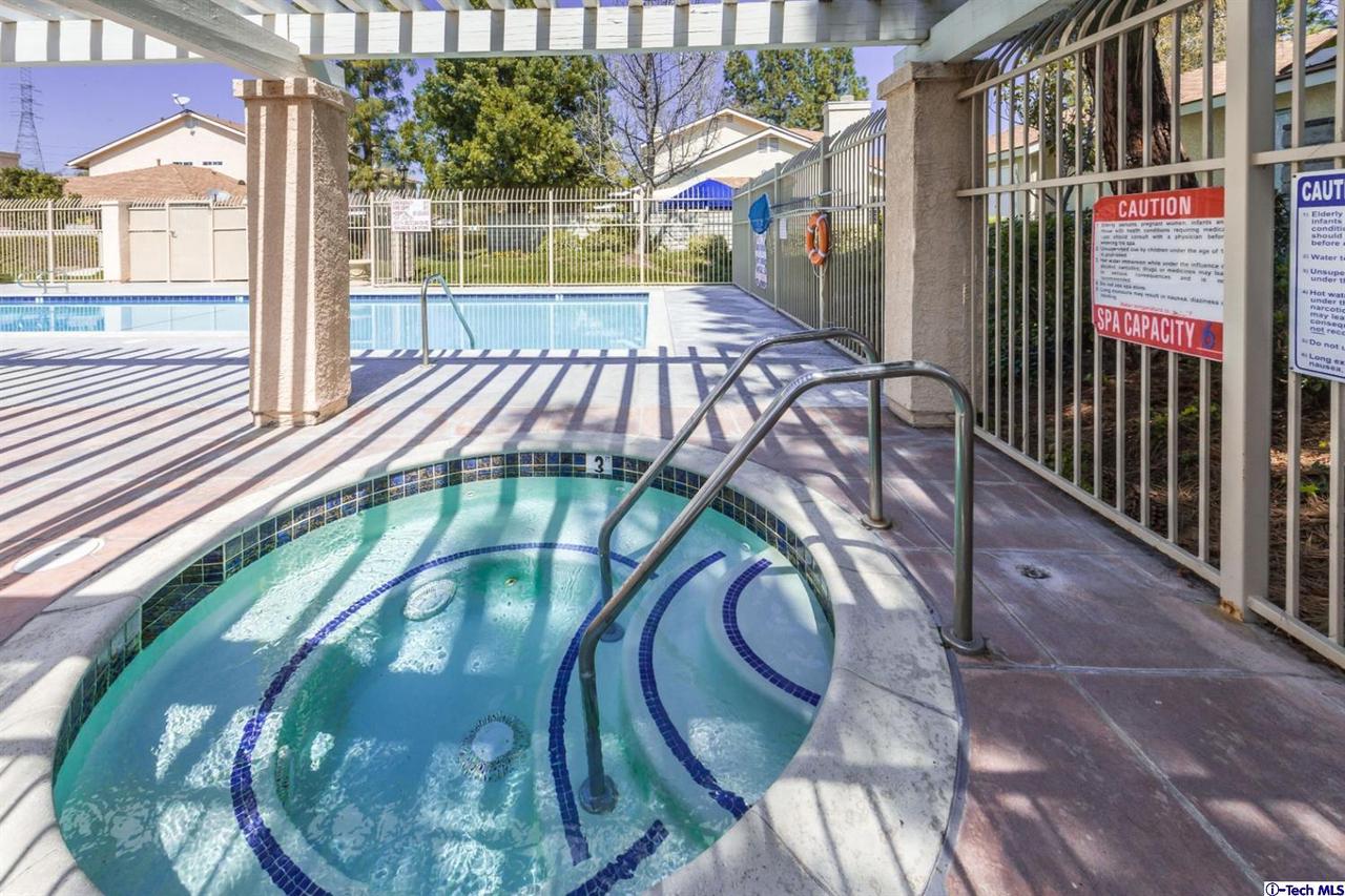 28133 Seco Canyon Road, Unit 37 Saugus, CA 91390 - Photo 18 of 23