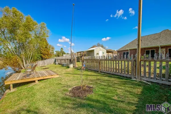 $294,900 | 35987 Wilmington Avenue, Denham Springs, LA 70706