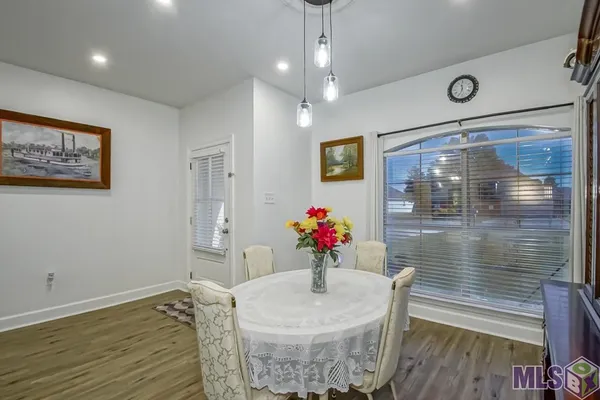 $294,900 | 35987 Wilmington Avenue, Denham Springs, LA 70706