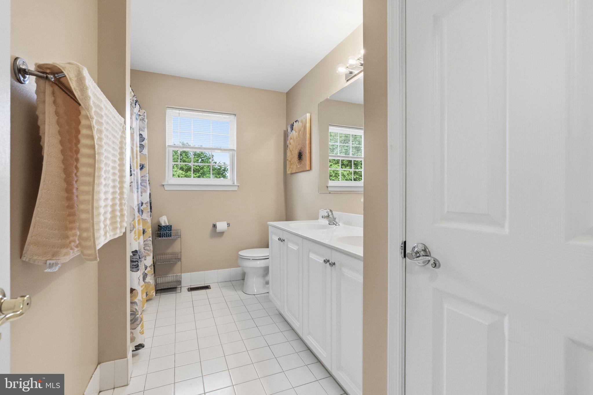 89 Bella Rosa Court Royersford, PA 19468 - Photo 39 of 53 Hall bathroom for the 3 extra bdrms.