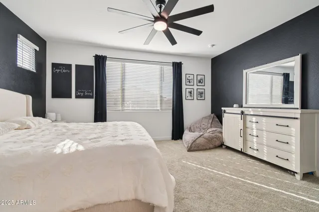 $649,900 | 2333 East Meadowview Drive, Gilbert, AZ 85298