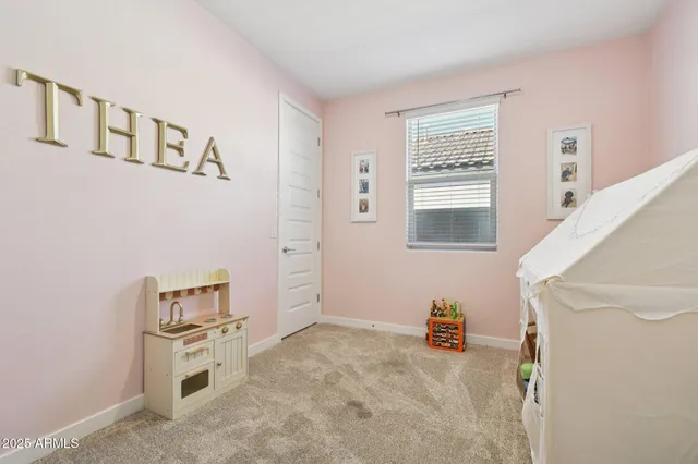 $649,900 | 2333 East Meadowview Drive, Gilbert, AZ 85298