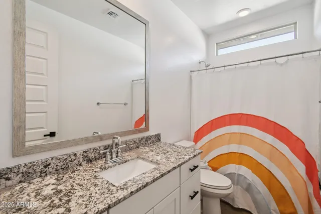 $649,900 | 2333 East Meadowview Drive, Gilbert, AZ 85298