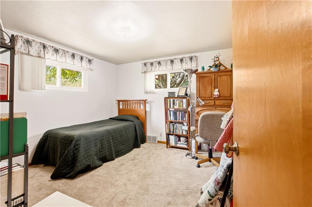 2224 Ridgeview Road Mount Pleasant, PA 15666 - Photo 18 of 30 Gallery Image 18