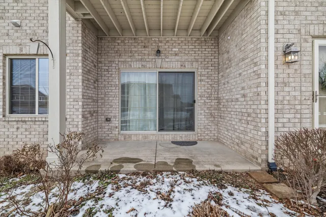 $289,900 | 3306 55th Court, Unit 133, Kenosha, WI 53144
