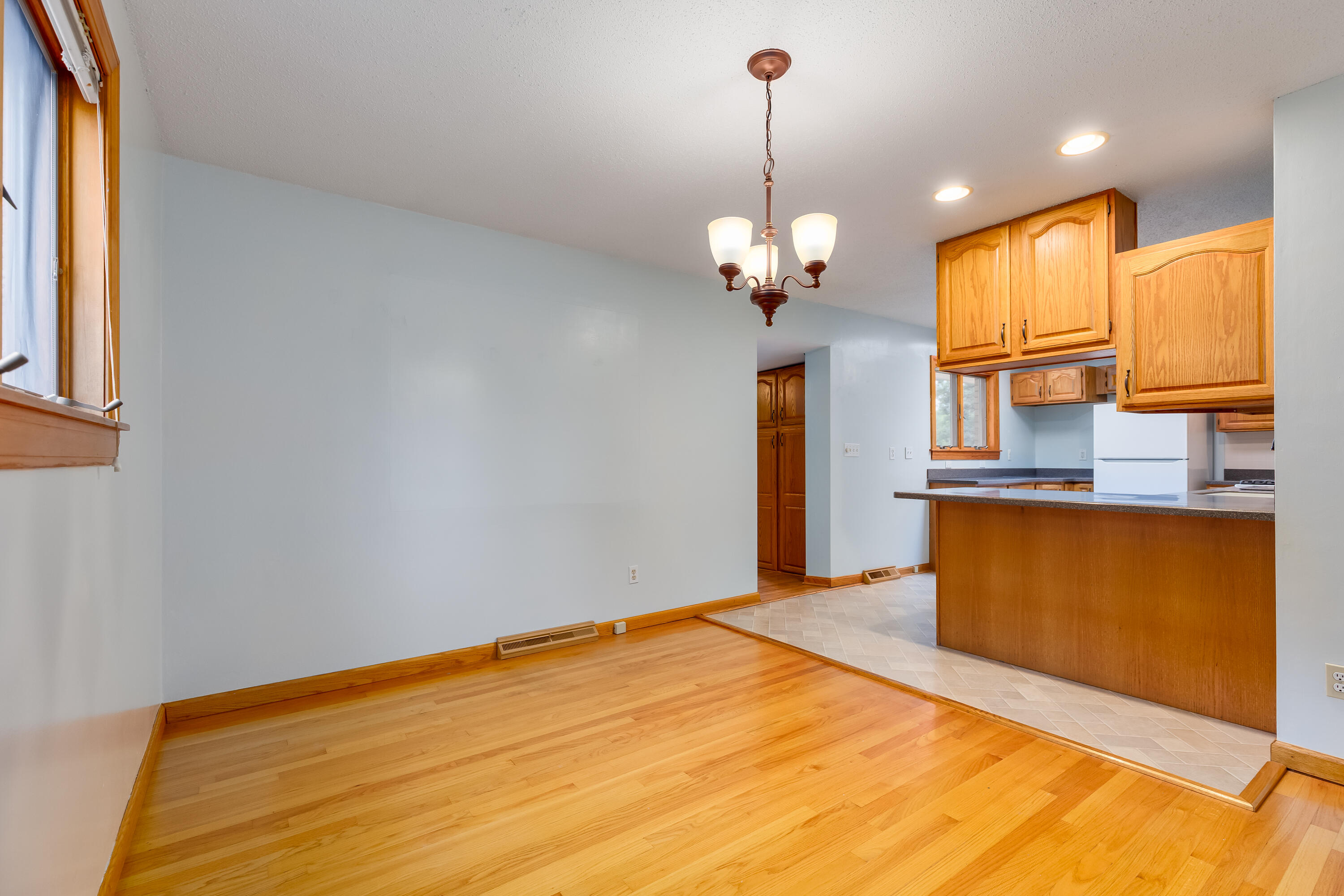 752 Rogers Road Fort Mitchell, KY 41017 - Photo 14 of 52 752RogersRd-14