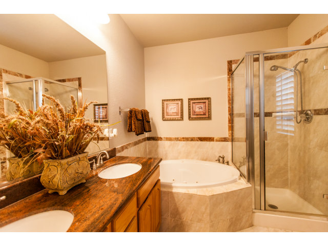 790 Bucknall Road Campbell, CA 95008 - Photo 6 of 17 Gallery Image 6