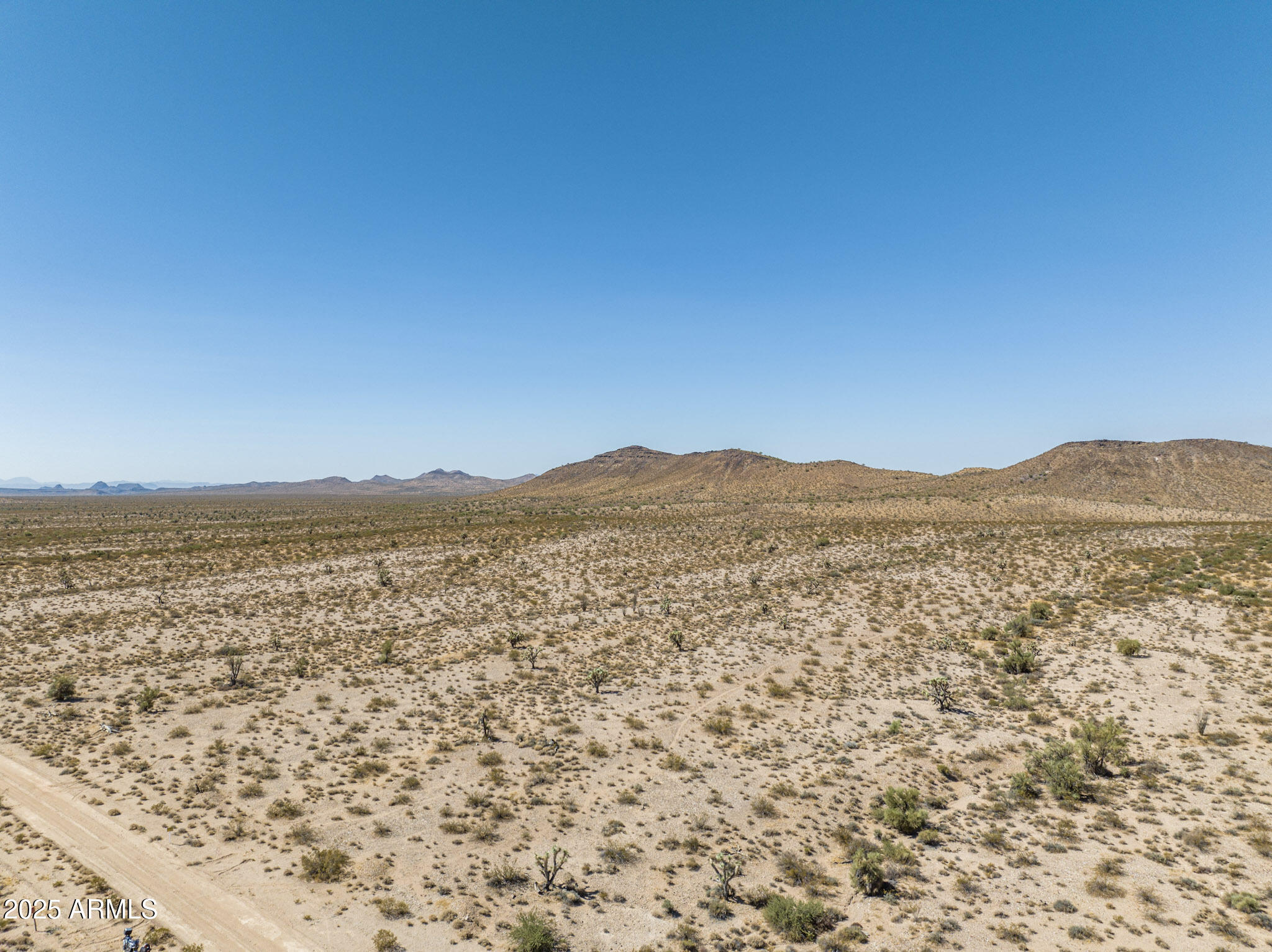 0 Pipeline Rd Lake Yucca, AZ 86438 - Photo 22 of 53 a view of an ocean