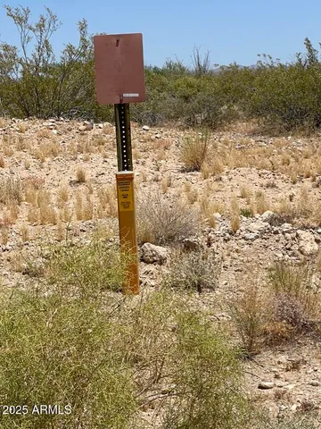 $4,800,000 | 0 Pipeline Rd Lake, Yucca, AZ 86438