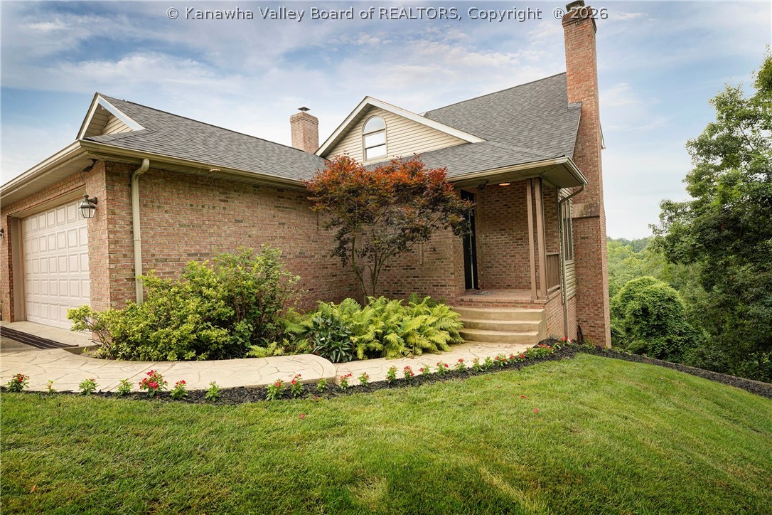25 South Gate Road Charleston, WV 25314 - Photo 1 of 40 Gallery Image 1