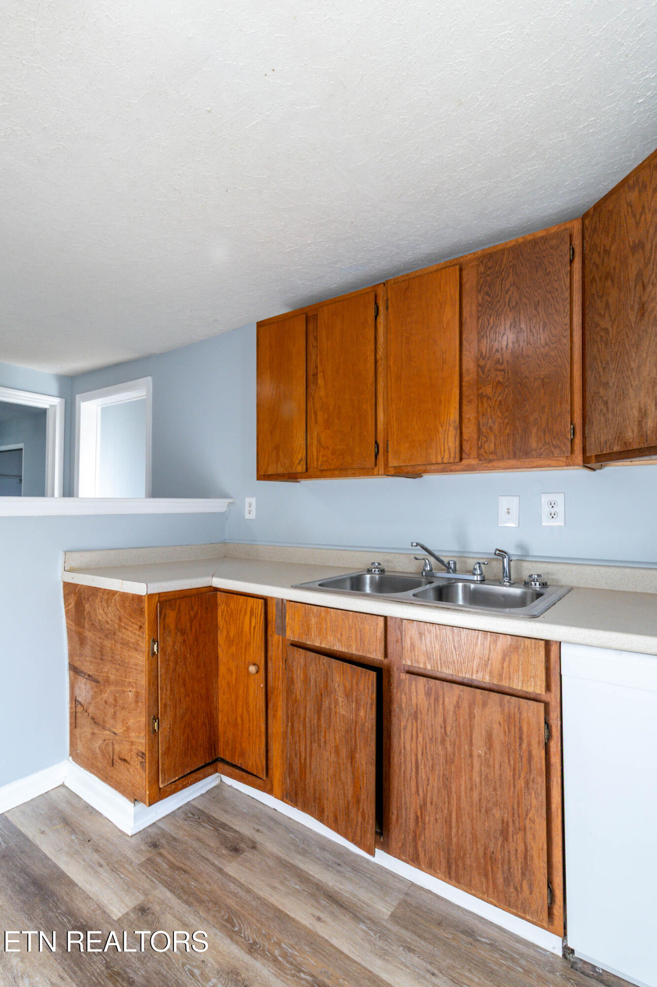 3023 Rector Street Knoxville, TN 37921 - Photo 13 of 32 1U6A5822