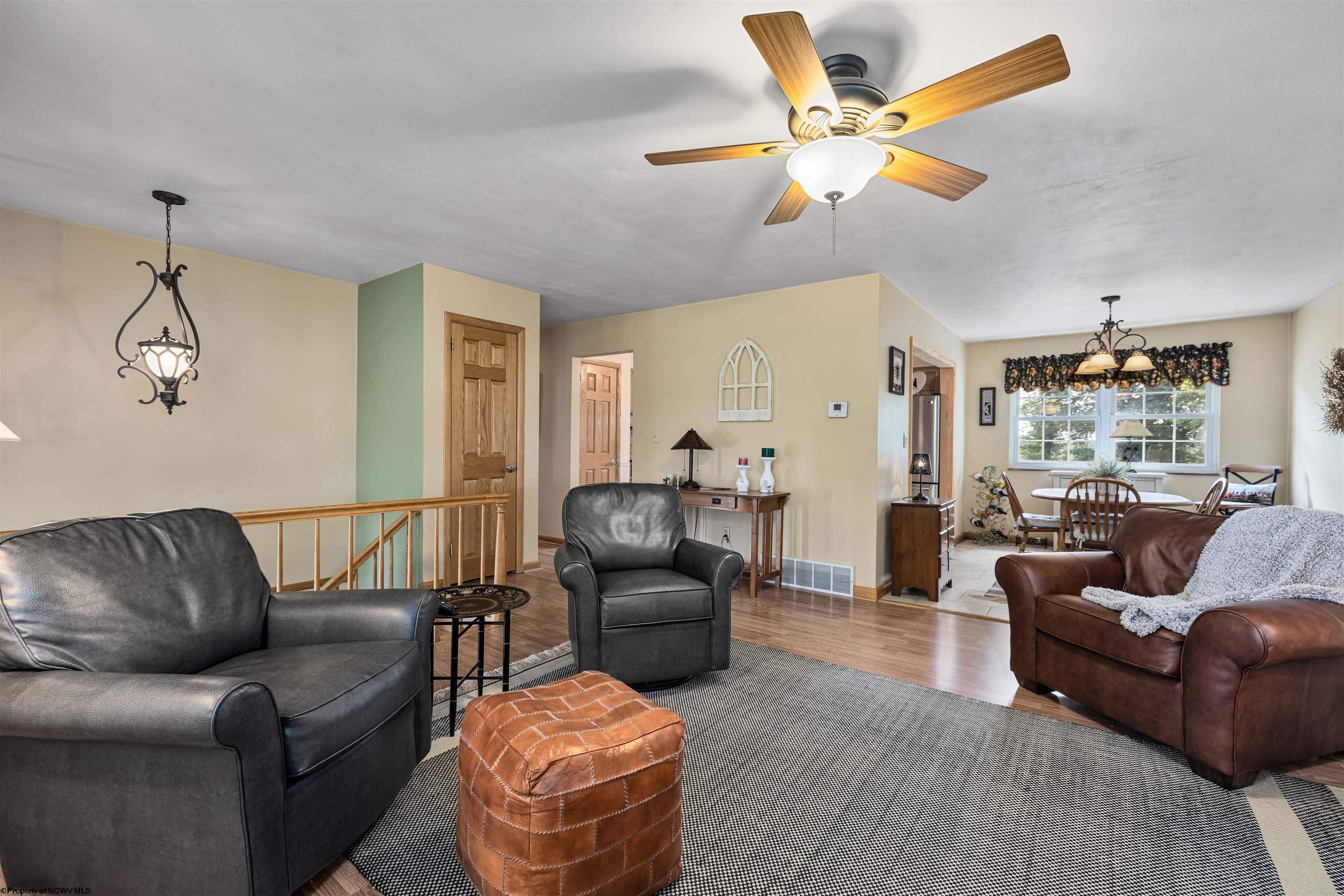 198 Ridgeway Drive Bridgeport, WV 26330 - Photo 5 of 30 Gallery Image 5