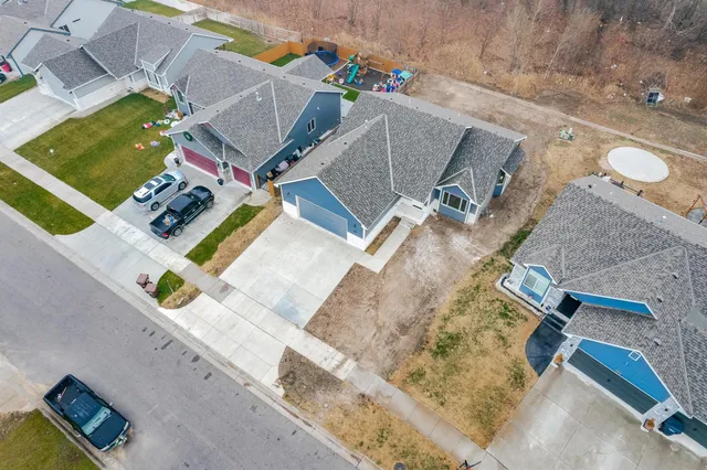 $337,000 | 3010 West 43rd Street South, Wichita, KS 67217