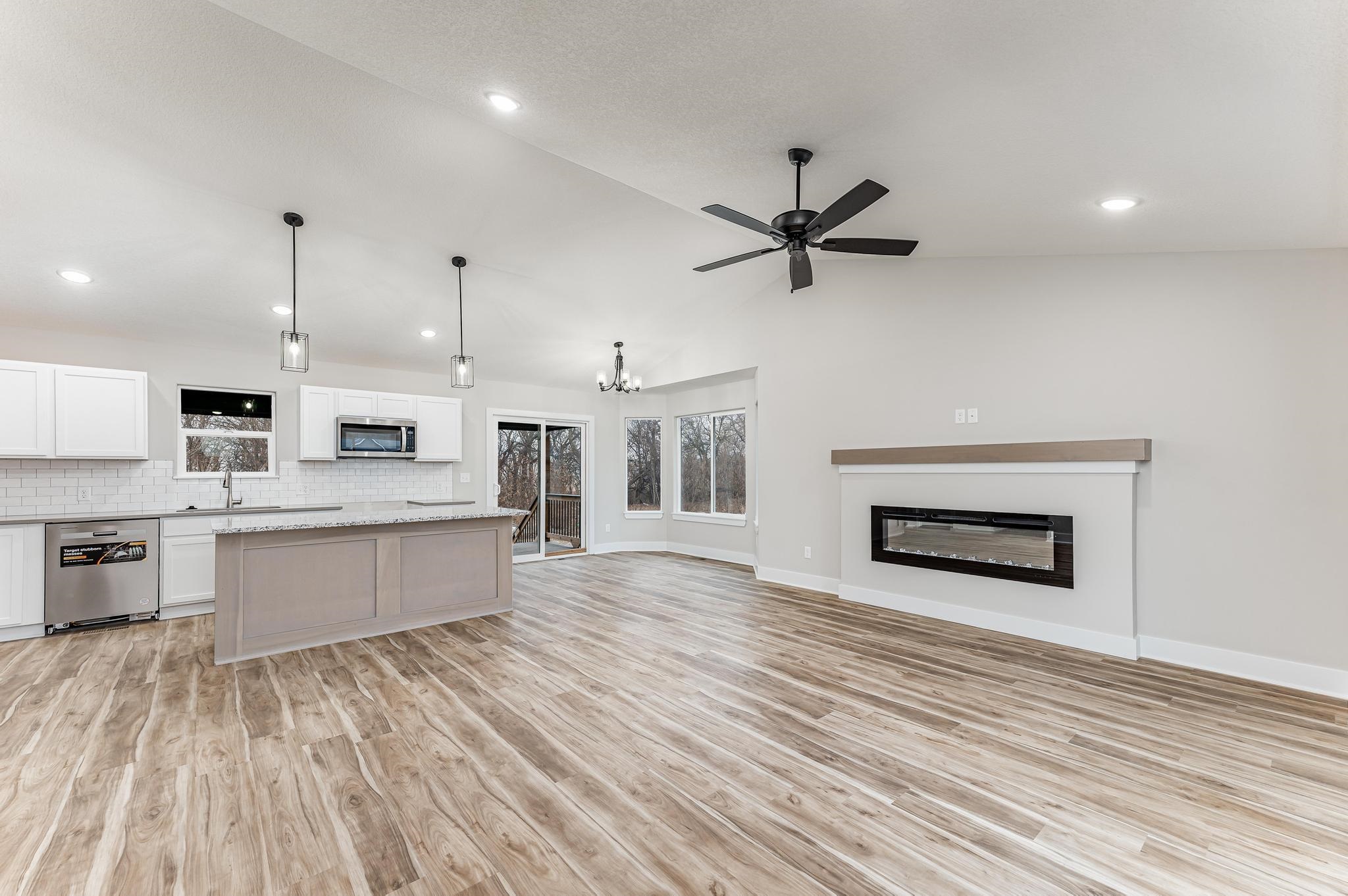 3010 West 43rd Street South Wichita, KS 67217 - Photo 3 of 30