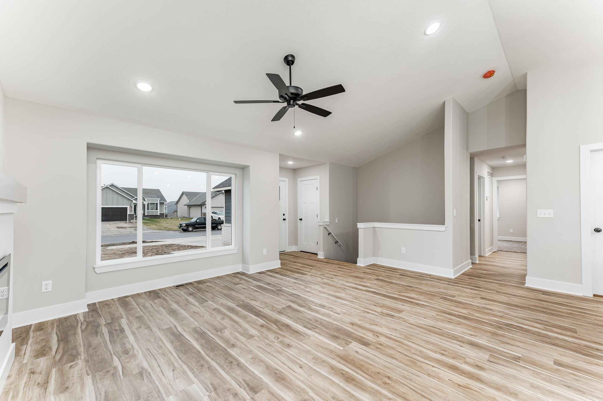 3010 West 43rd Street South Wichita, KS 67217 - Photo 5 of 30