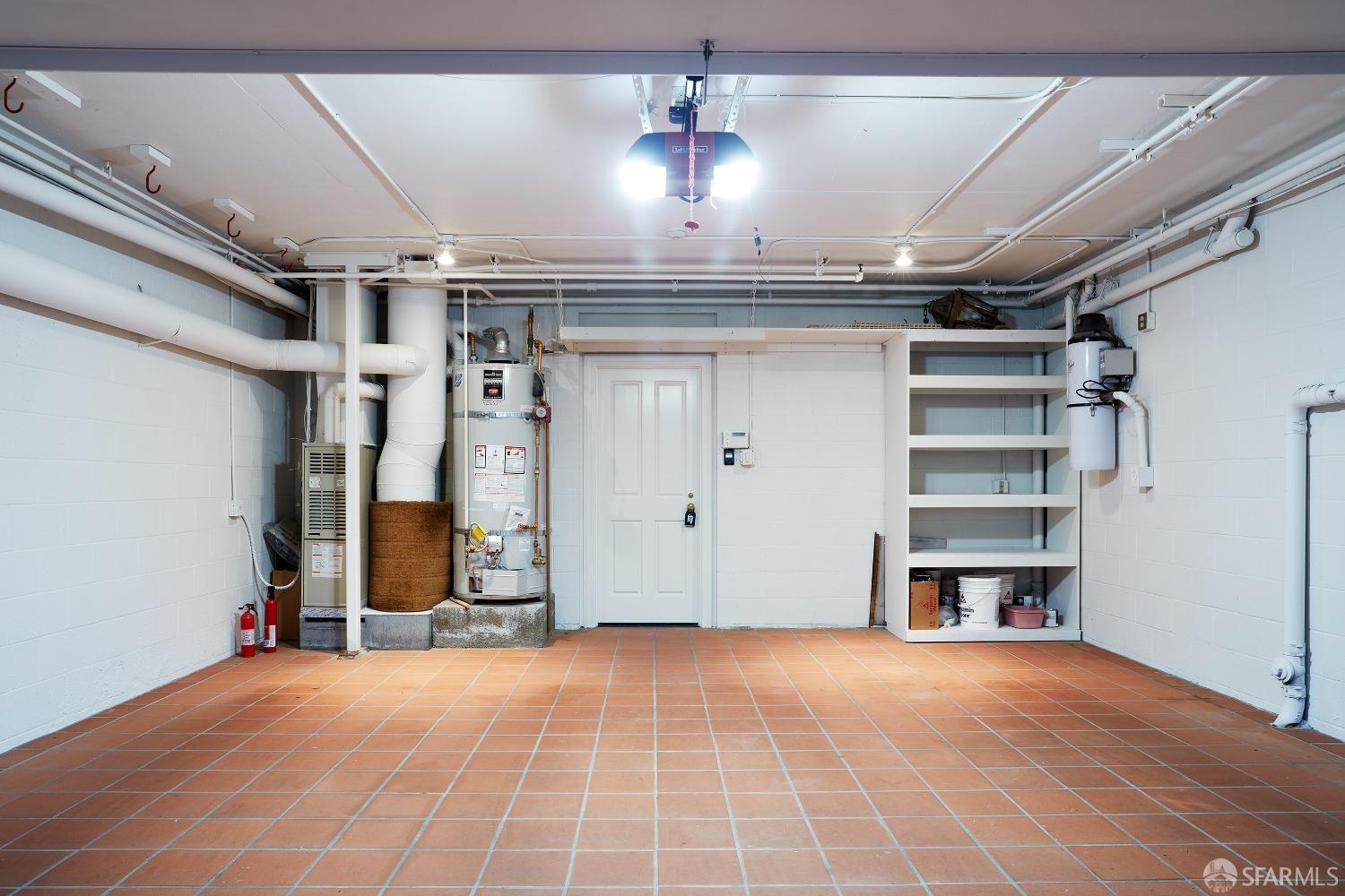 2306 Broadway San Francisco, CA 94115 - Photo 17 of 19 a view of a livingroom with a fireplace