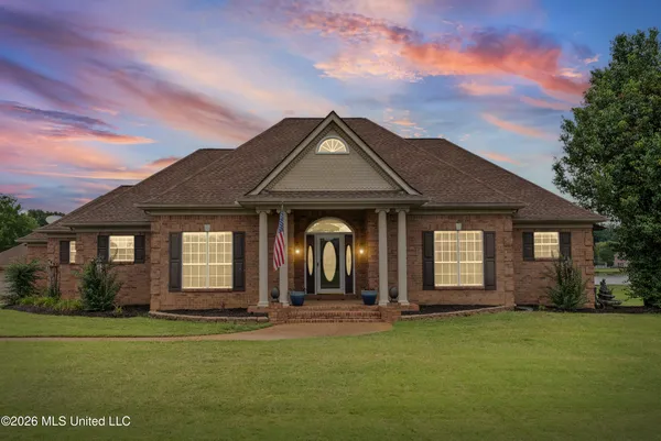 $559,900 | 1975 Green Village Drive, Hernando, MS 38632