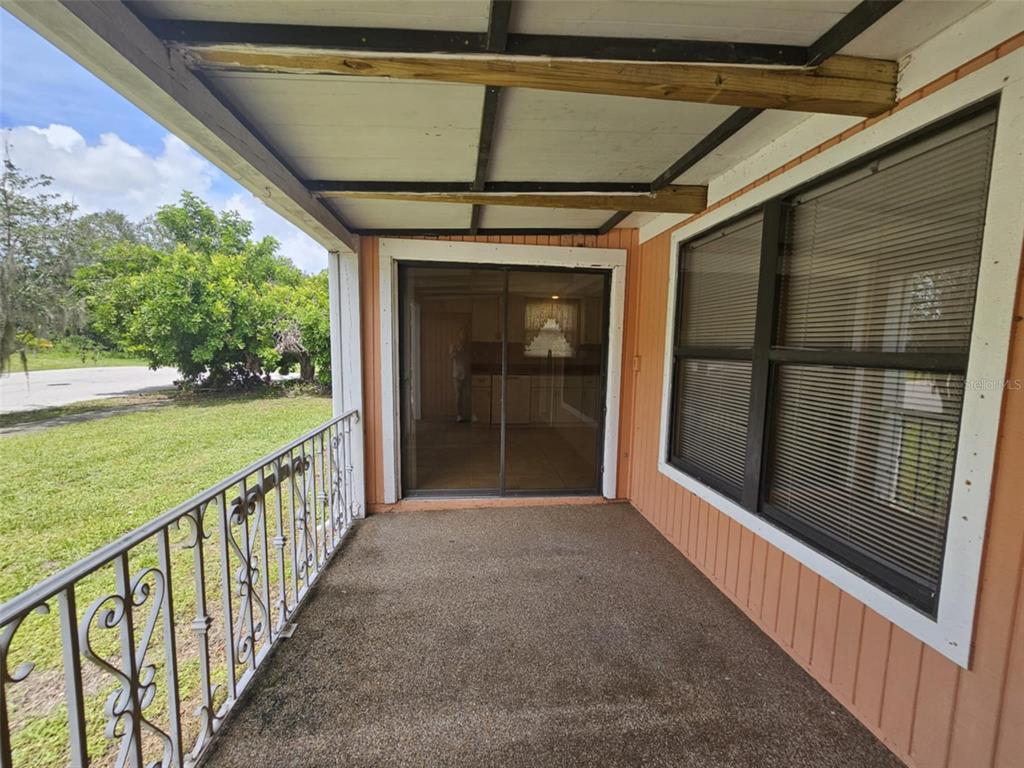 6305 Bikini Road Sarasota, FL 34241 - Photo 36 of 38 Gallery Image 36