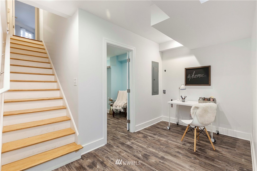3708 36th Avenue Southwest Seattle, WA 98126 - Photo 20 of 31