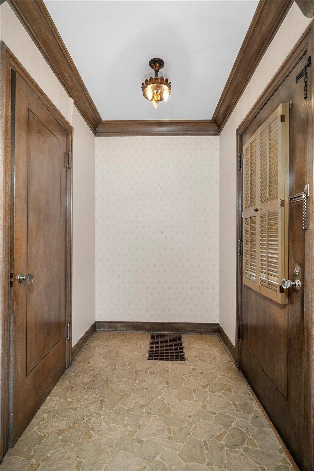 2501 North Howard Street Spokane, WA 99205 - Photo 13 of 44