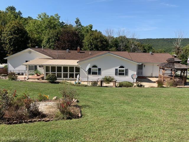 2216 Back Valley Road Peterstown, WV 24963 - Photo 6 of 31 Gallery Image 6