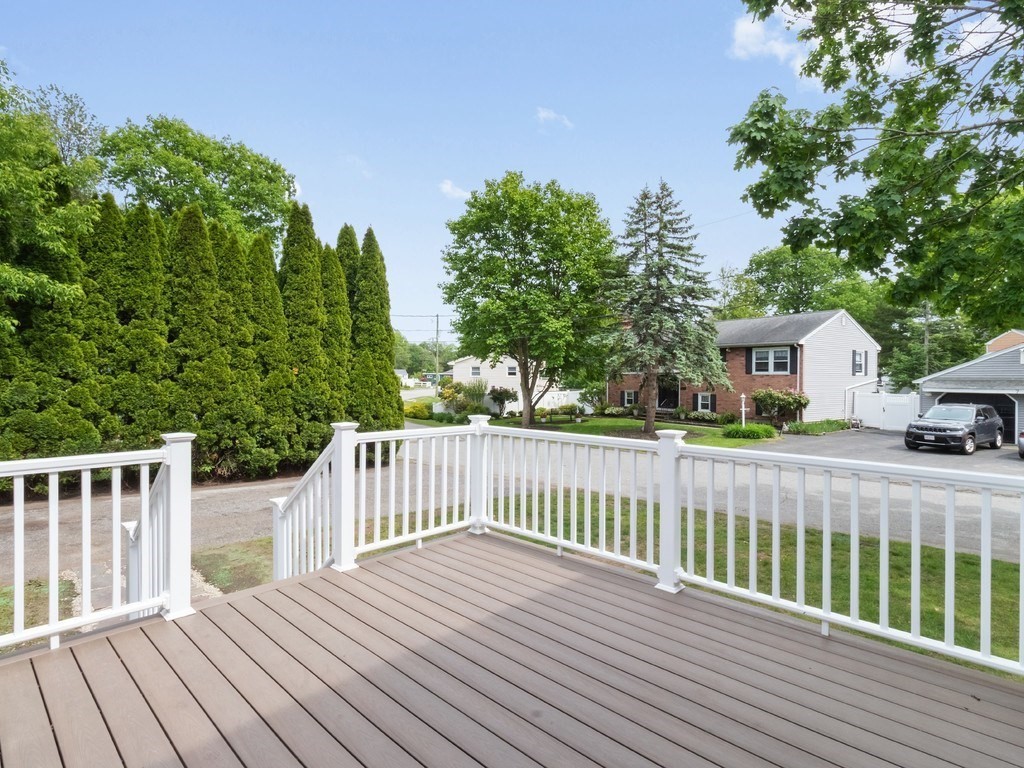 22 Grove Road Waltham, MA 02451 - Photo 29 of 41