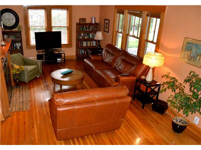 61 East Torrence Road Columbus, OH 43214 - Photo 3 of 25 Gallery Image 3