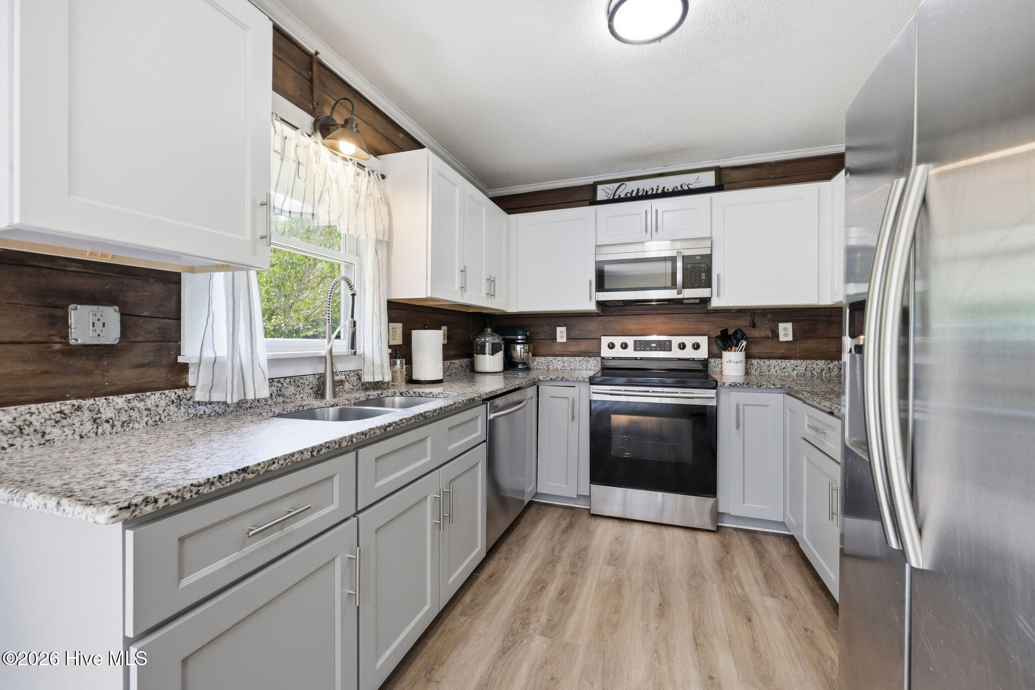 866 Mill River Road Jacksonville, NC 28540 - Photo 13 of 37
