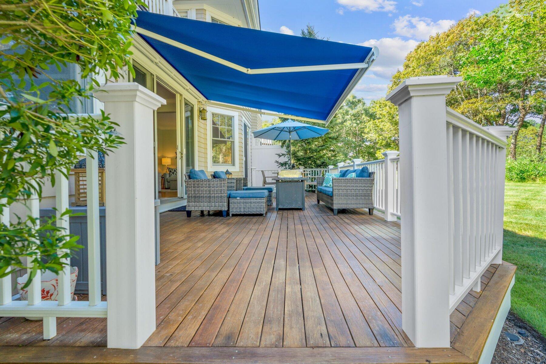 9 Vineyard Reach Mashpee, MA 02649 - Photo 10 of 60 a view of a patio with couches and potted plants