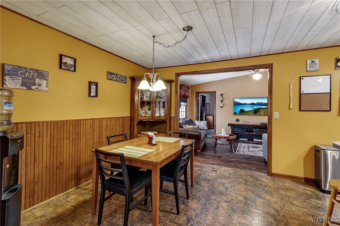 5342 Ernest Road Lockport Town, NY 14094 - Photo 7 of 50